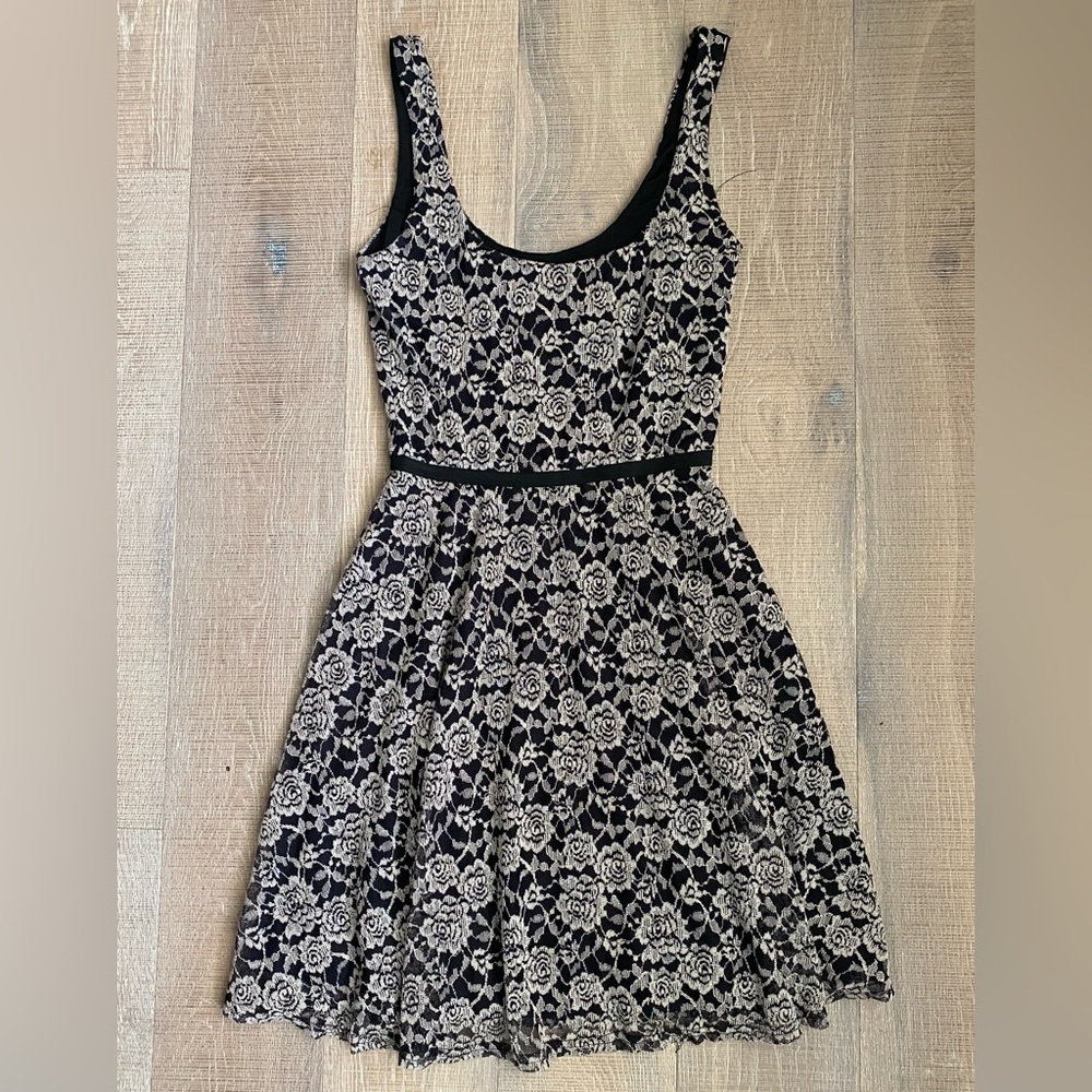 Aqua Black and Cream Lace Dress